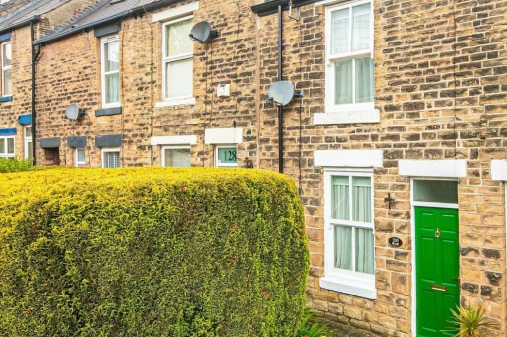 Property photo 1 of 14 Bradley St At Rightmove Ratio.Jpg