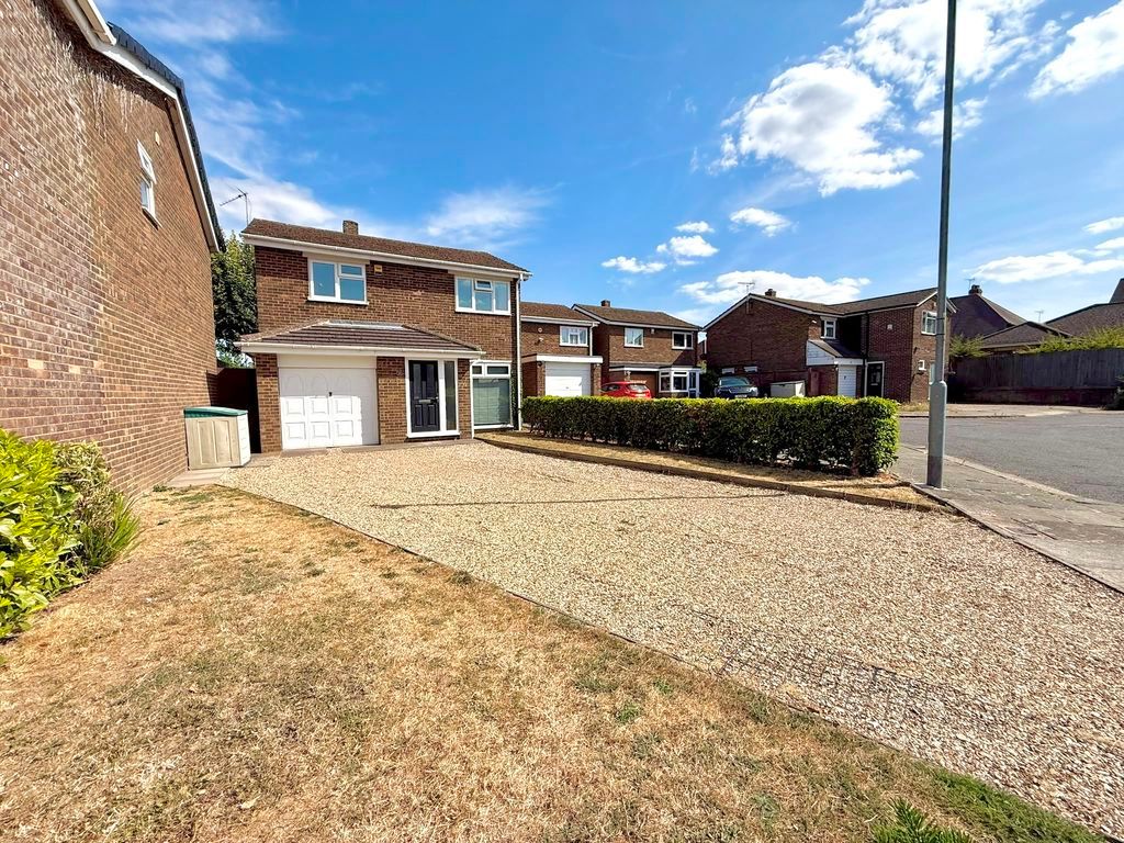 Property photo 1 of 18 Front