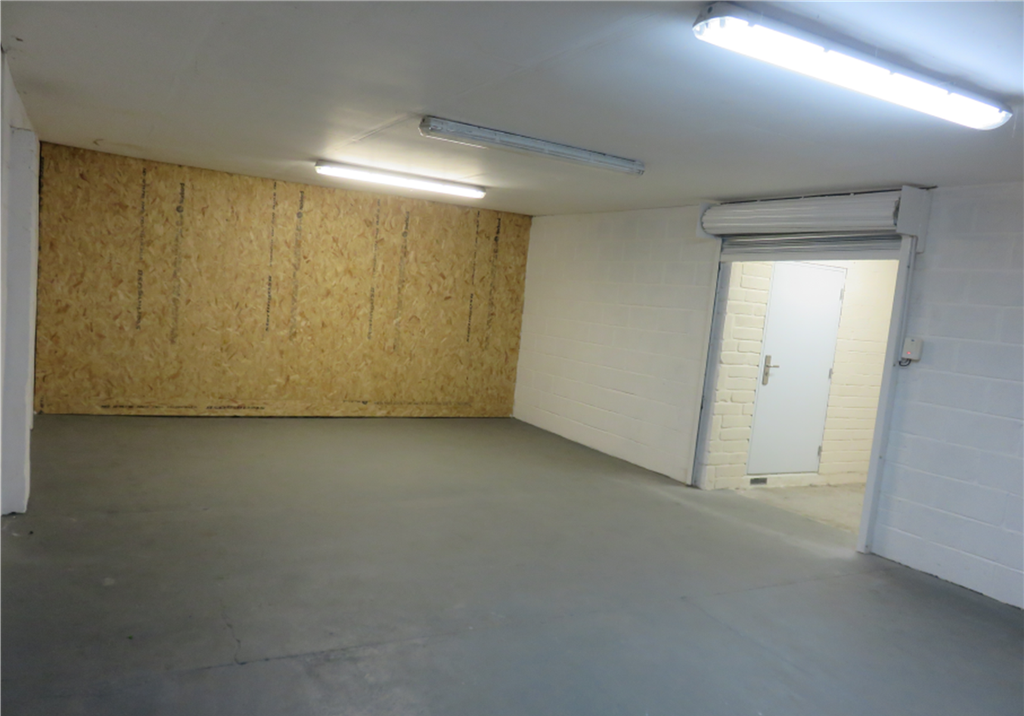 Property photo 1 of 3