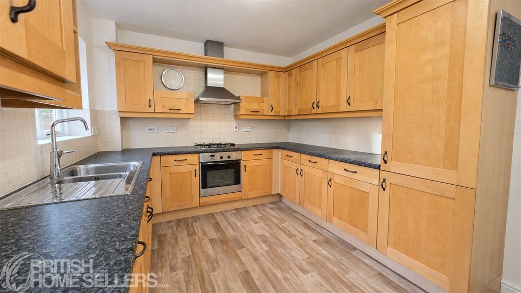 Property photo 2 of 21 Picture No. 55