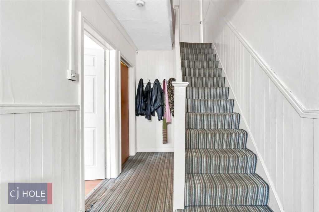 Property photo 3 of 13 Picture No. 55