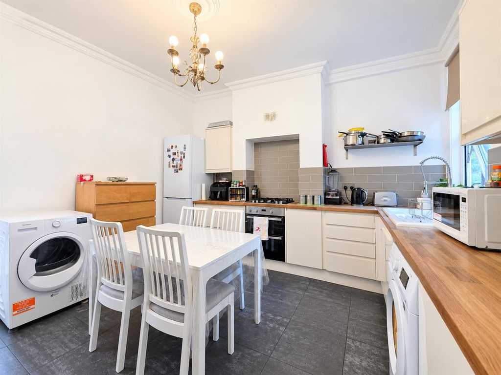 Property photo 1 of 13 Kitchen/Diner