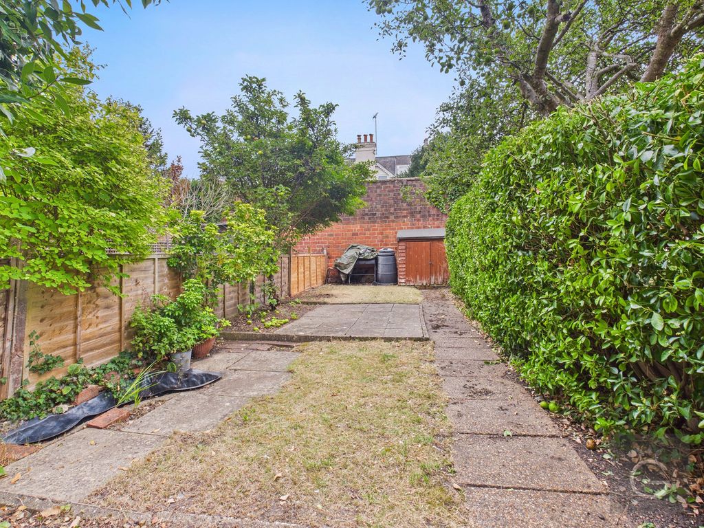 Property photo 2 of 7