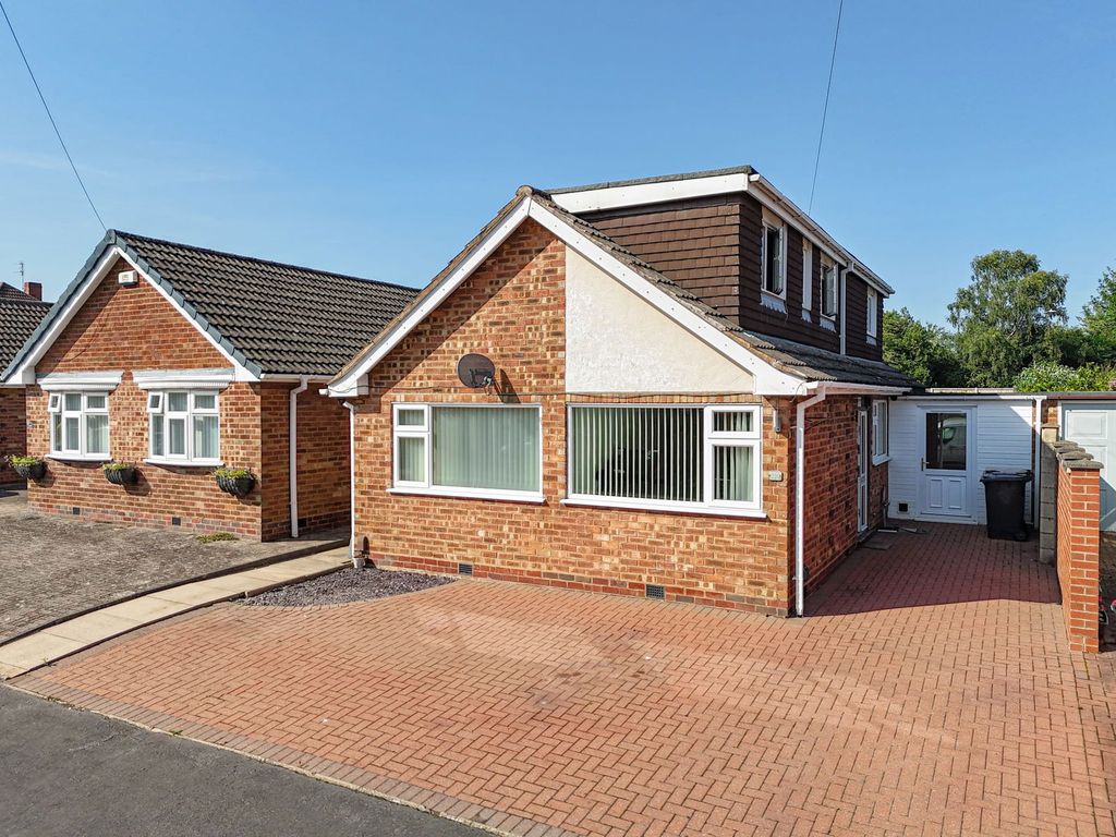 Property photo 2 of 23