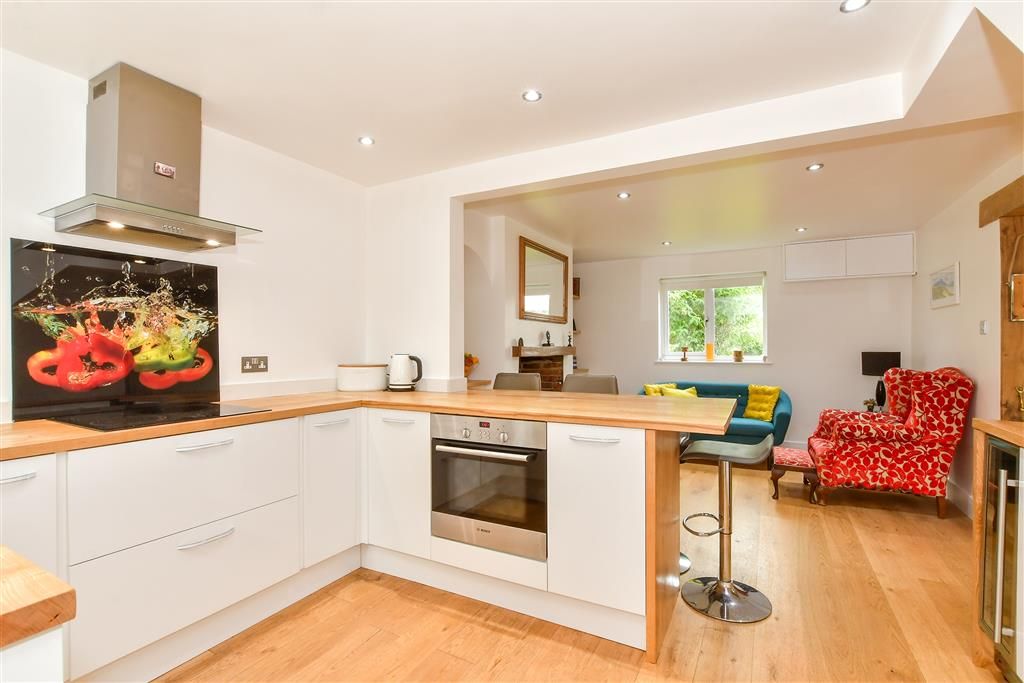 Property photo 1 of 13 Kitchen