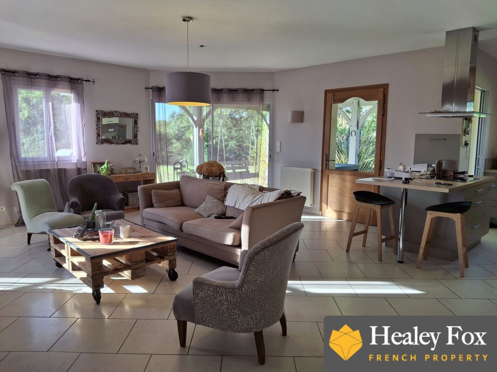 Property photo 3 of 20