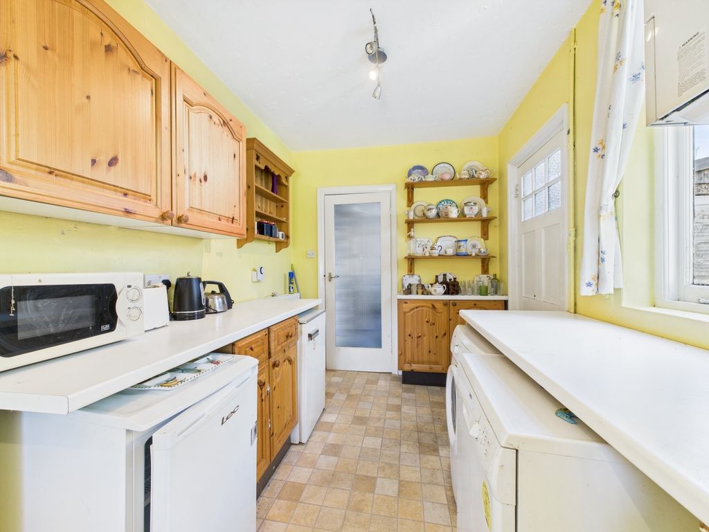 Property photo 2 of 14 Photo 11