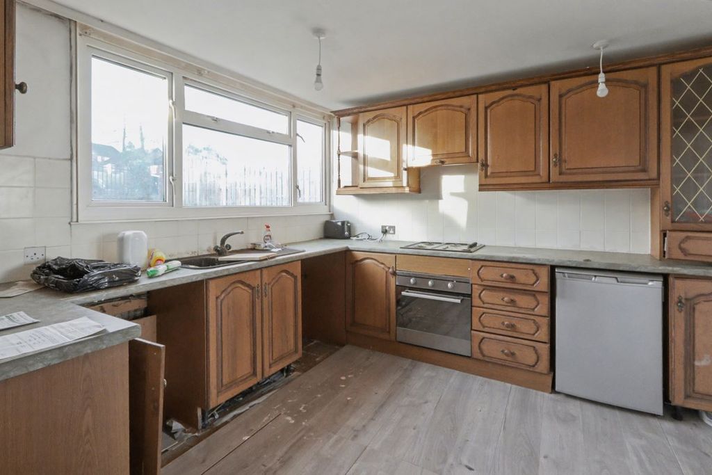 Property photo 2 of 10 Image 2