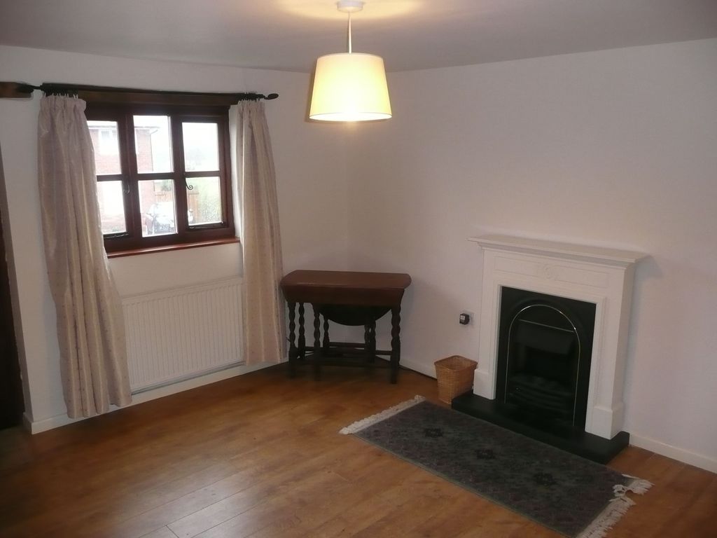 Property photo 2 of 28 Lounge