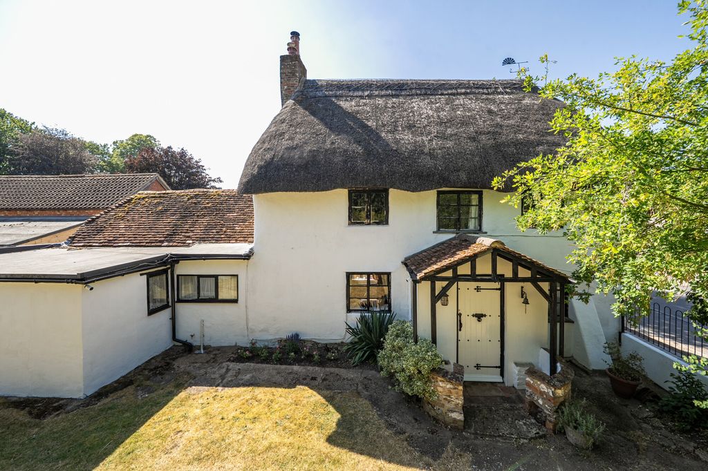 Property photo 1 of 13