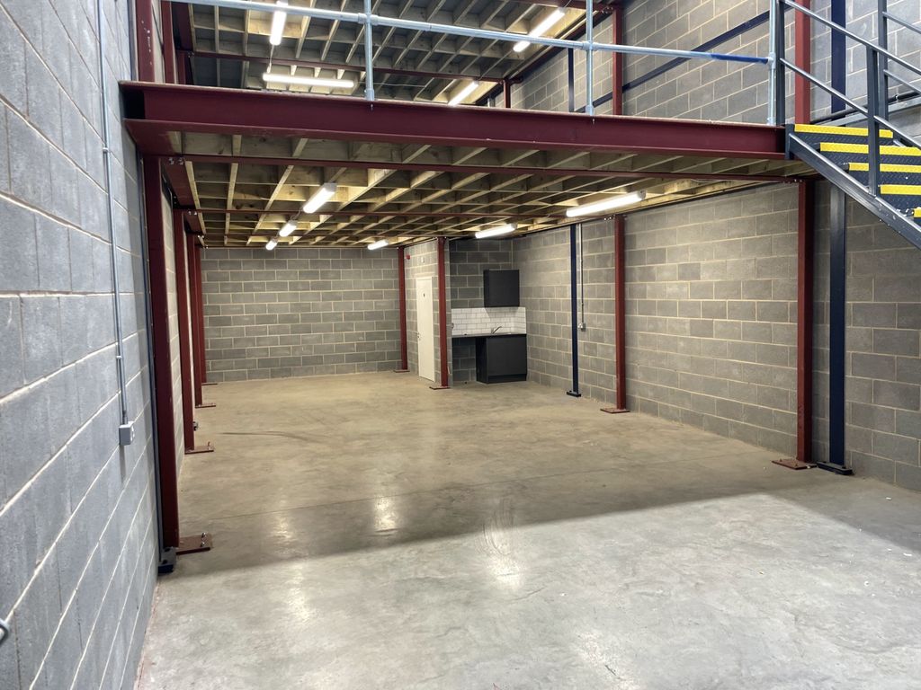 Property photo 2 of 4