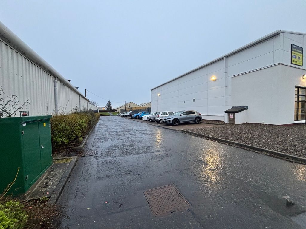 Property photo 2 of 10 Photo 1