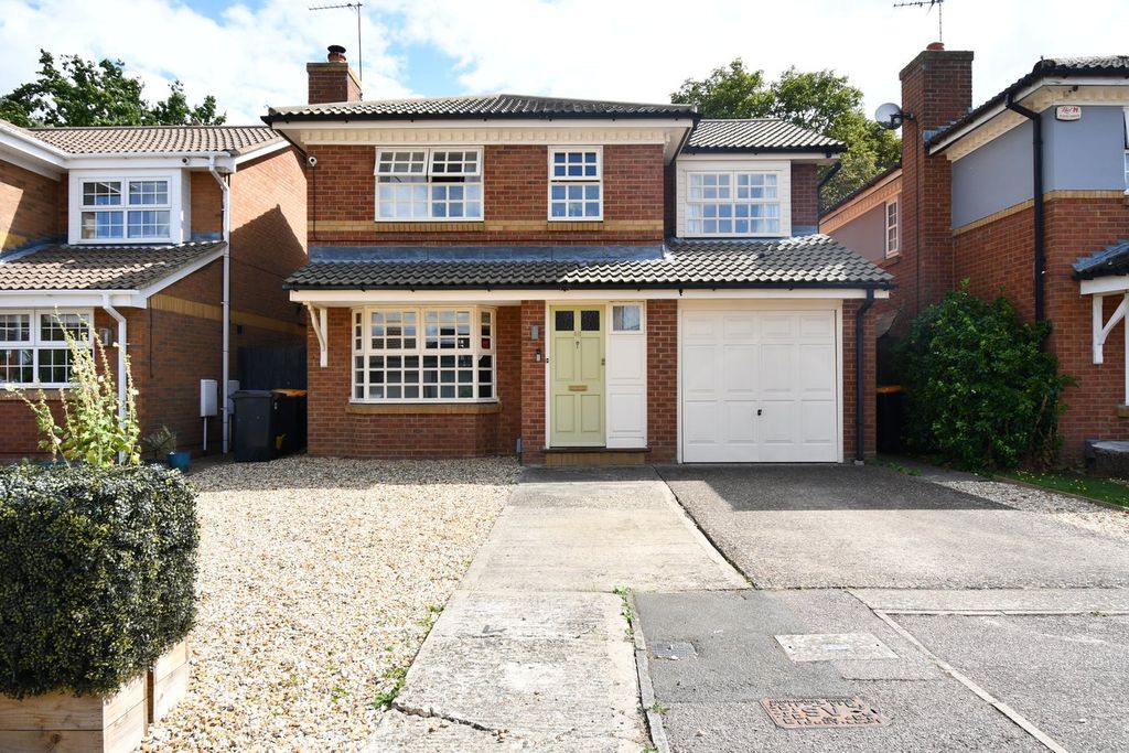Property photo 1 of 25