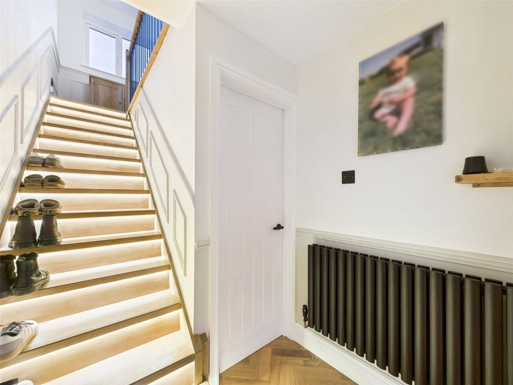 Property photo 3 of 15 Picture No. 07