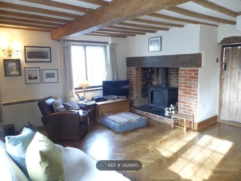 Property photo 3 of 13 Sitting Room