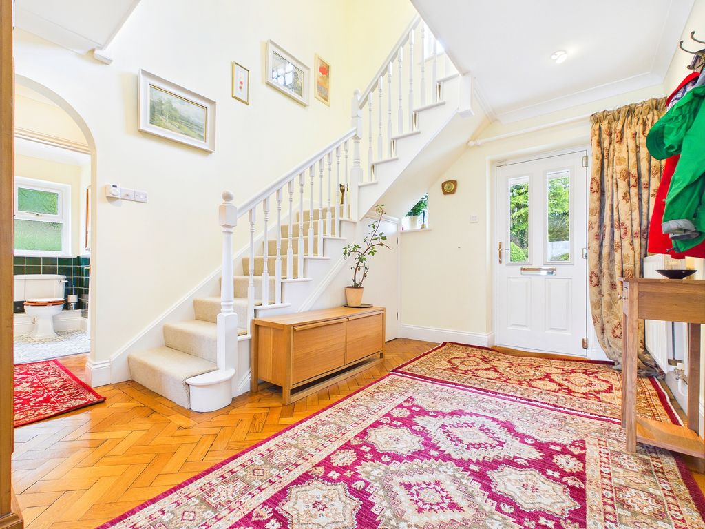 Property photo 3 of 45