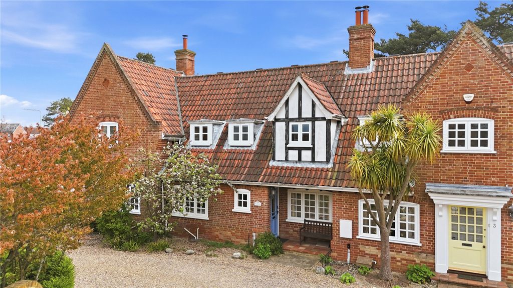 Property photo 1 of 14 Old Station Cottage