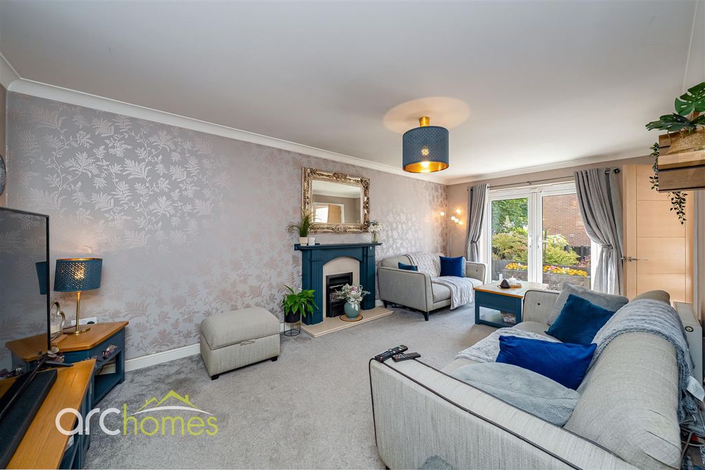 Property photo 2 of 42 Swan-5.Jpg