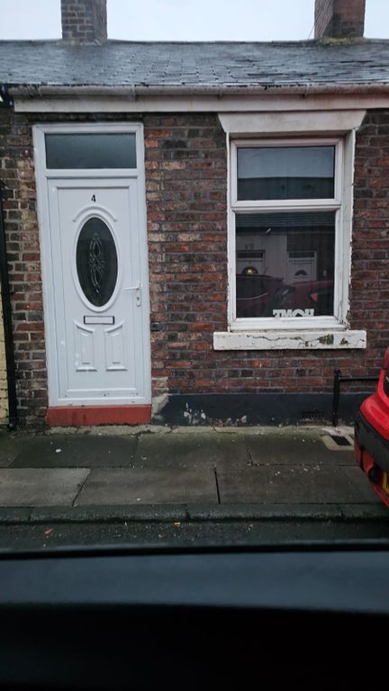 Property photo 1 of 1