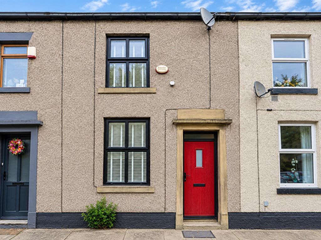Property photo 1 of 12 Bury Road New External.Png