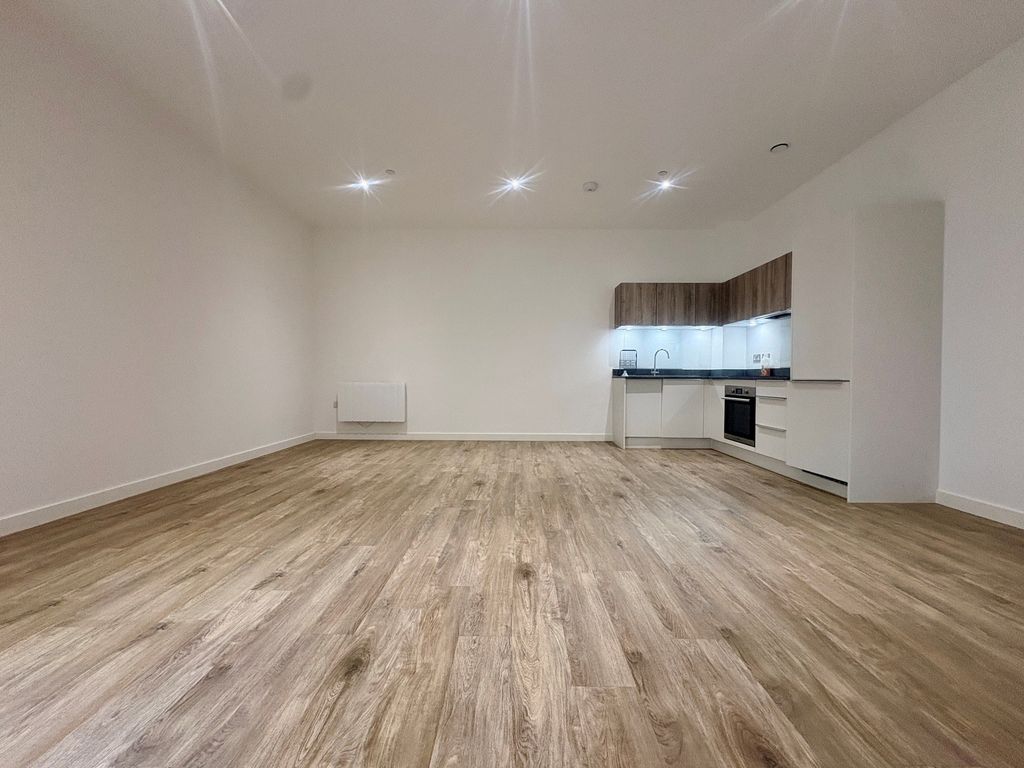 Property photo 3 of 6
