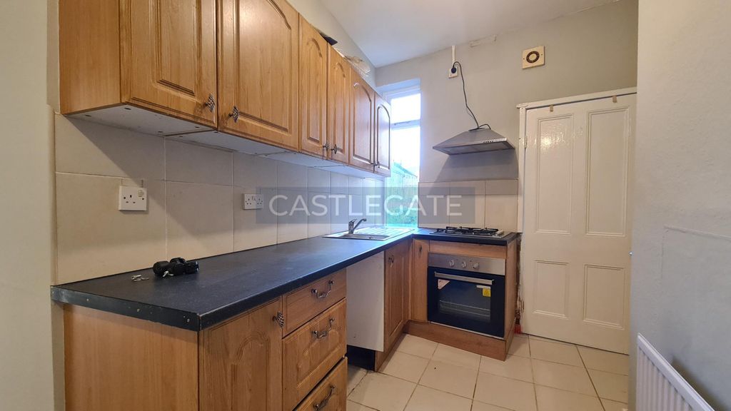 Property photo 2 of 6 20251216_135025