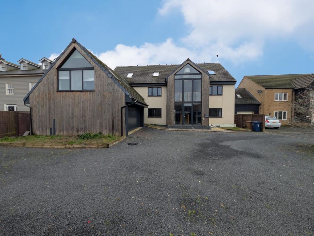 Property photo 2 of 21 5Bade9E2-033E-11F1-8E40-0242Ac110002-1140.Jpg