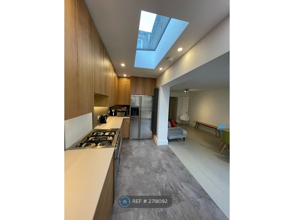 Property photo 3 of 11 Shared Kitchen &amp; Living Space / Dining Area
