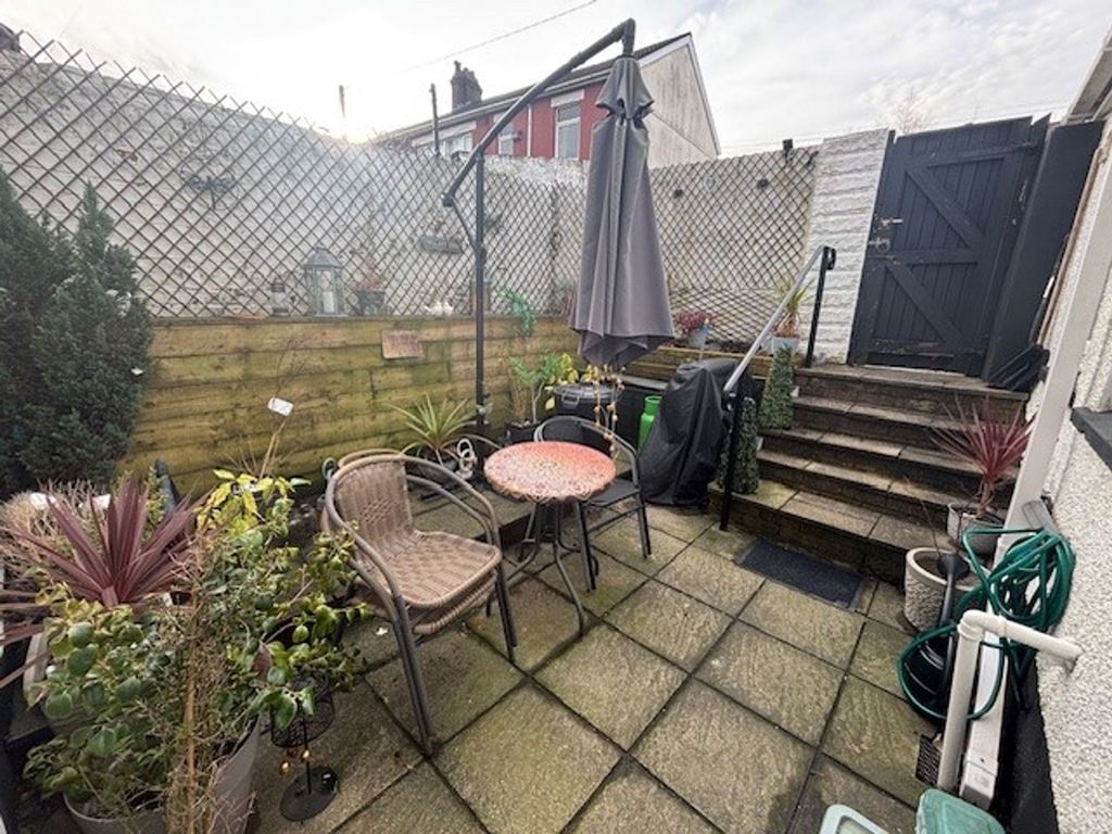 Property photo 3 of 30