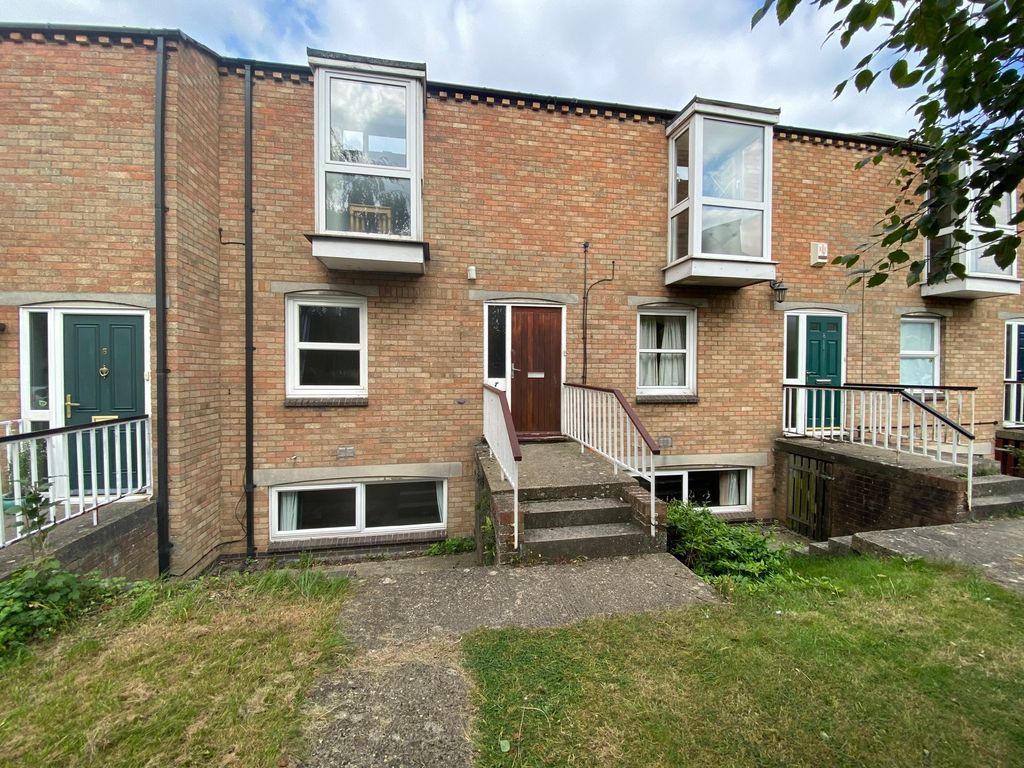 Property photo 1 of 11 Main