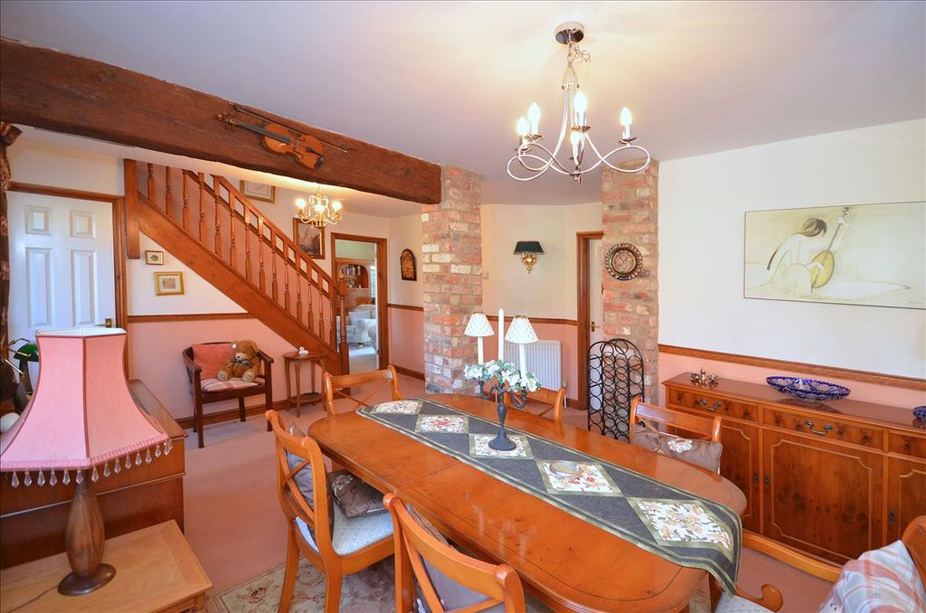 Property photo 3 of 24