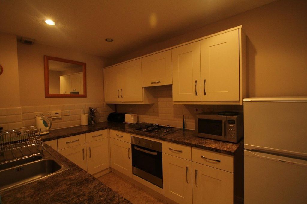 Property photo 3 of 5 Picture No. 04