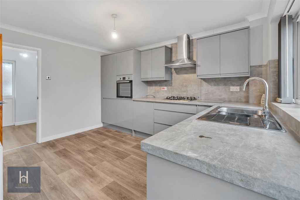 Property photo 3 of 18 Dsc09093.Jpg