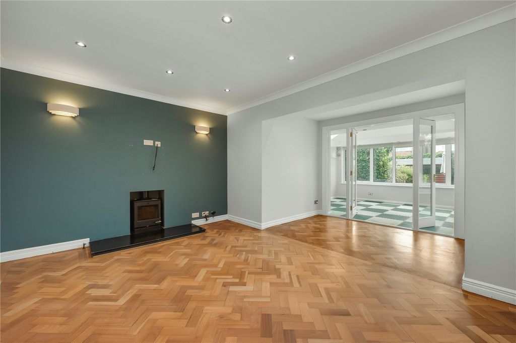 Property photo 2 of 11 Picture 2