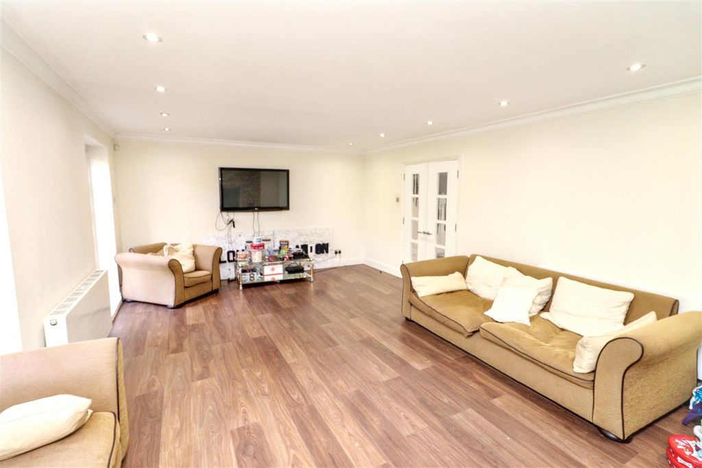 Property photo 2 of 35 Img_4441.Jpg