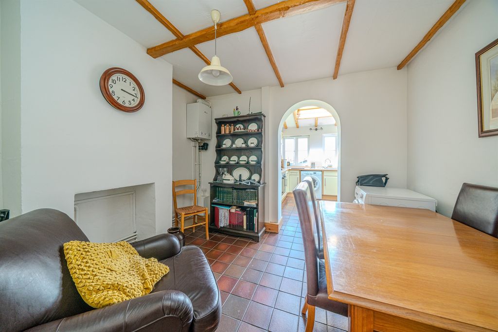 Property photo 3 of 15