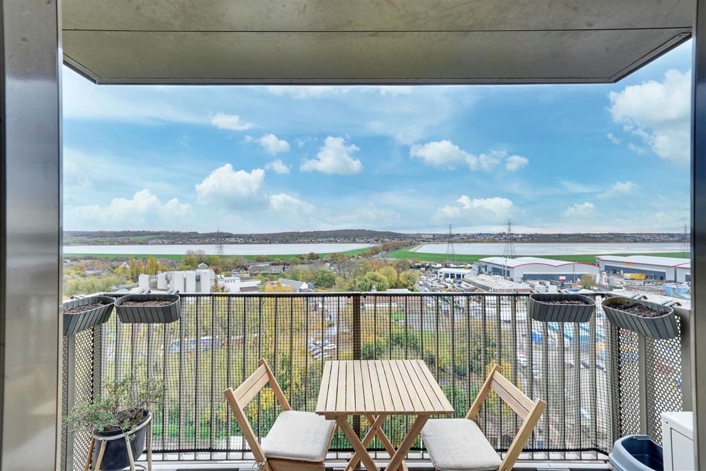 Property photo 2 of 13 Dsc06119-Dsc06123.Jpg