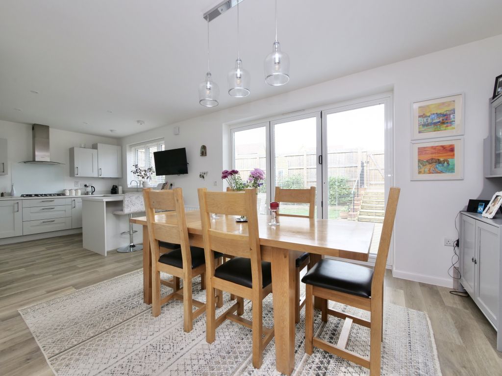 Property photo 3 of 25