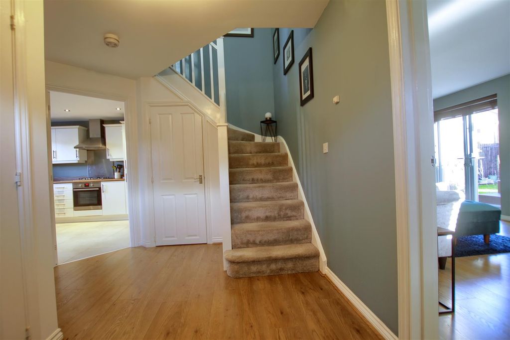 Property photo 3 of 20 Kn5.Jpg