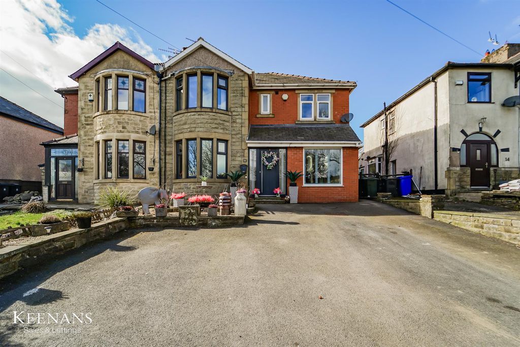 Property photo 1 of 44 39.Jpg