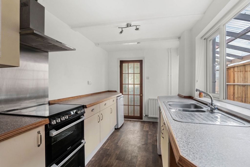 Property photo 2 of 13