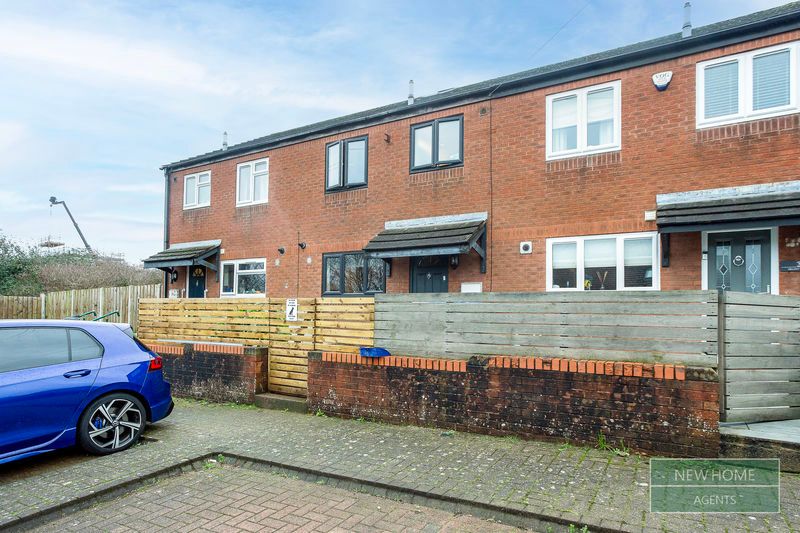 Property photo 1 of 21 Photo 9