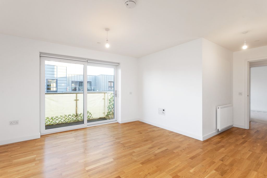 Property photo 2 of 20 Property Image 2