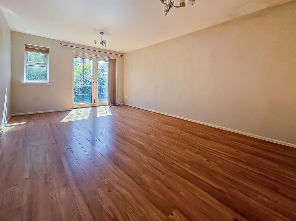 Property photo 3 of 13 Rental (2 Of 13).Jpg