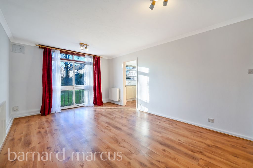 Property photo 3 of 9 Reception Room