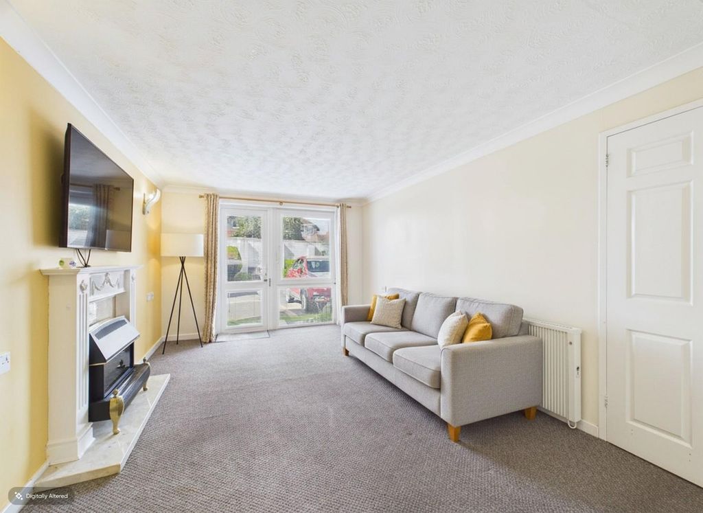 Additional image 5 of 1 bed flat for saleWest Avenue, Filey YO14