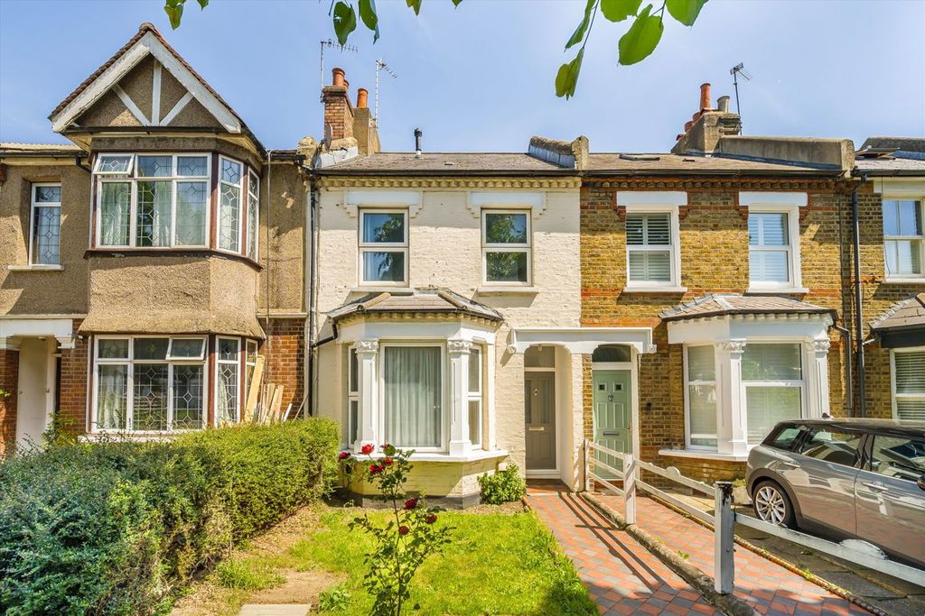Property photo 1 of 7