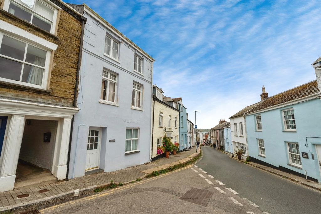 Additional image 17 of 3 bed terraced house for saleCross Street, Padstow, Cornwall PL28