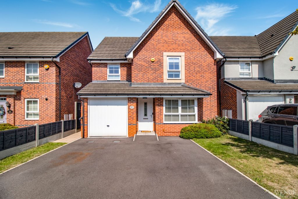 Property photo 1 of 37 4398252