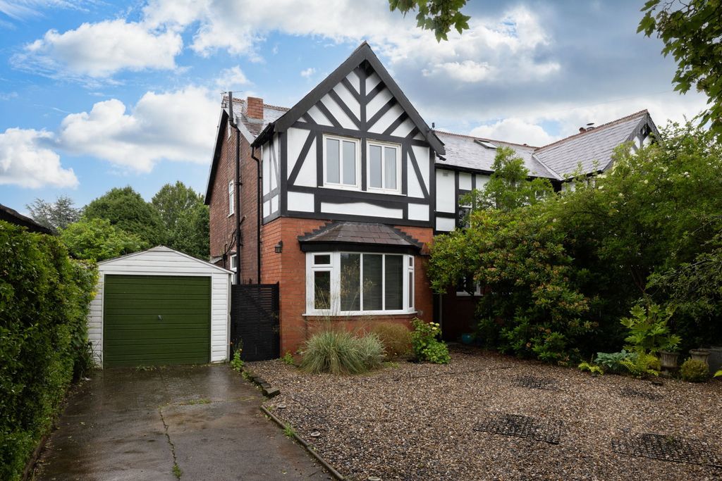 Property photo 1 of 25